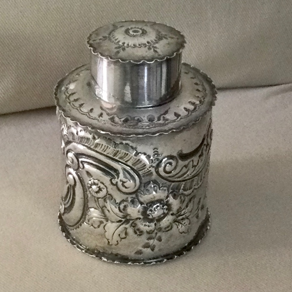 Deakin and Francis Antique Sterling Silver Tea Caddy 1903